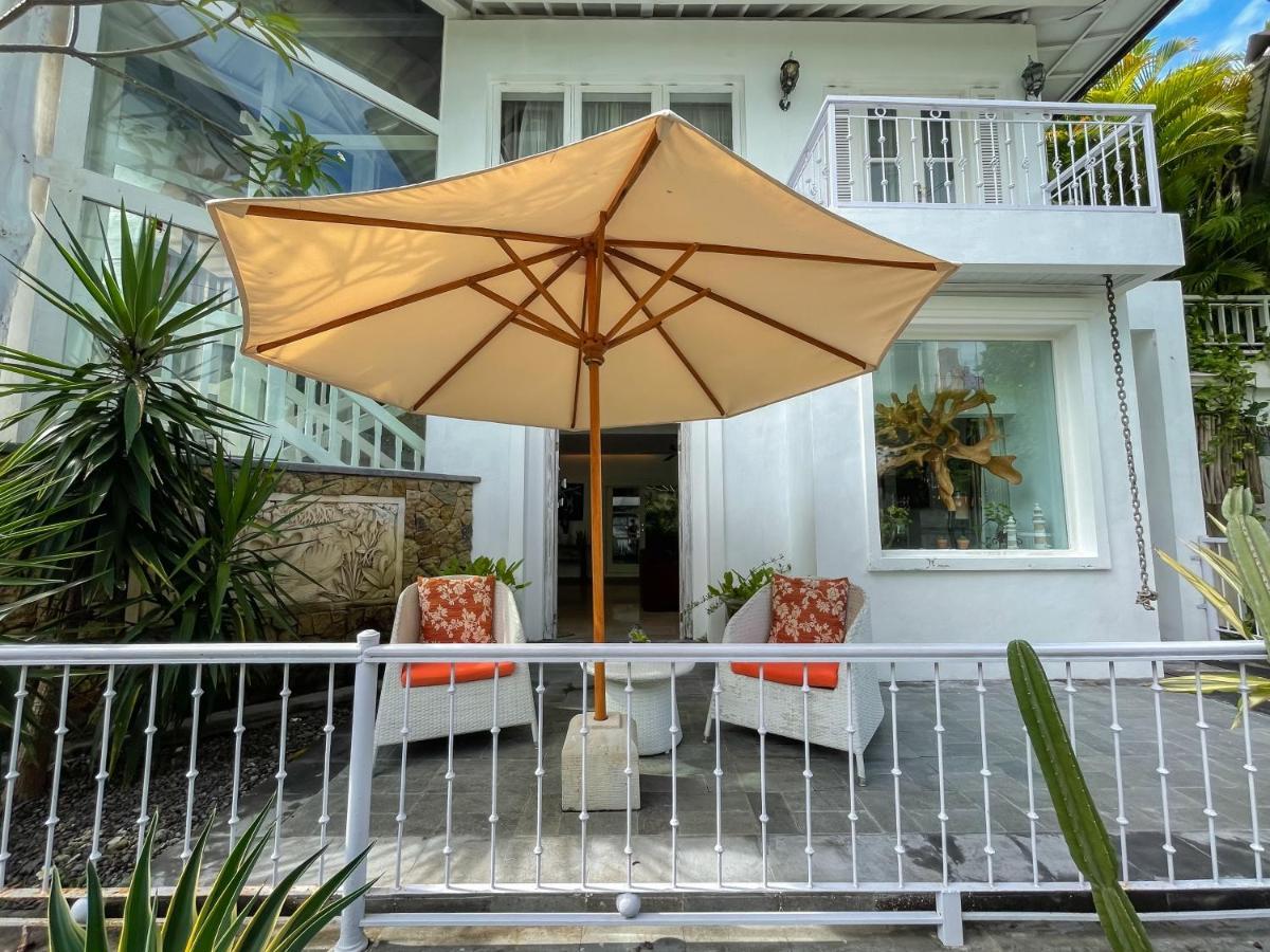 Beach House Canggu - 150M Berawa Beach Kültér fotó